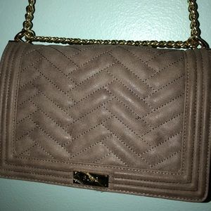 BCBG Paris grey shoulder bag with gold chain strap